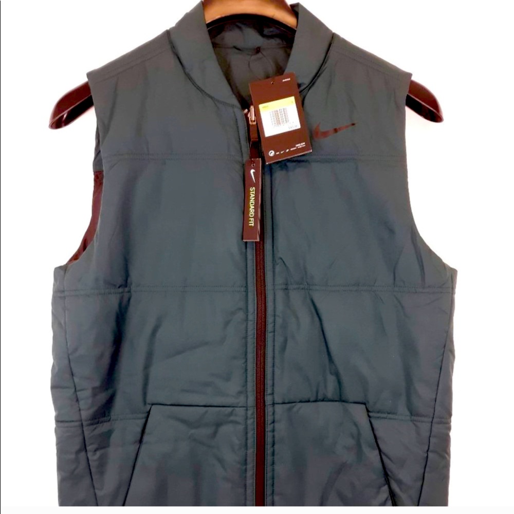 Nike Men's Synthetic-Fill Golf Vest